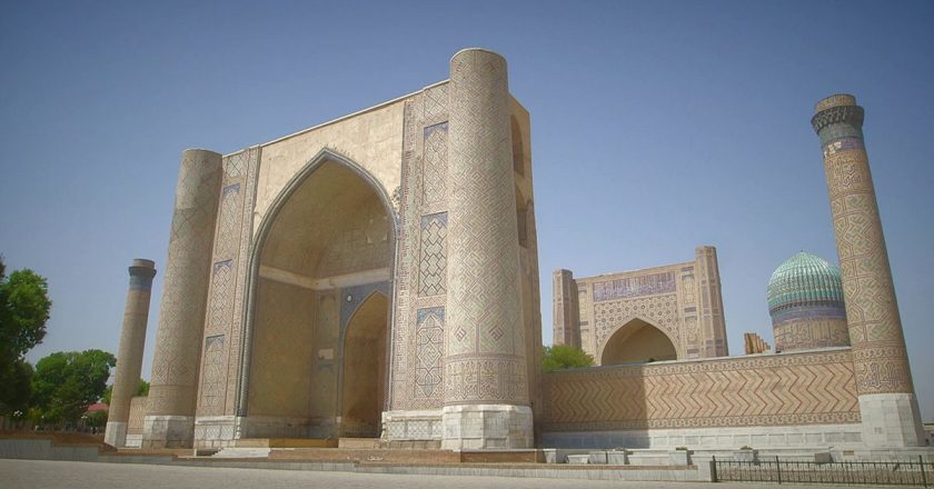 Kartpostallar: Bibi Hanım Camii, Semerkant’ın süsü