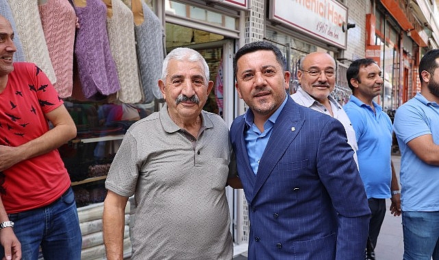 Nevşehir Belediye Başkanı Rasim Arı, Belediye Caddesi ve Keçeciler Caddesi’ndeki esnafı ziyaret etti – GÜNDEM