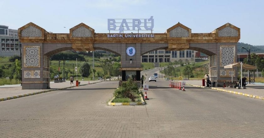 Bartın Üniversitesi’ndeki bölümlerin doluluk oranı yüzde 97 oldu.