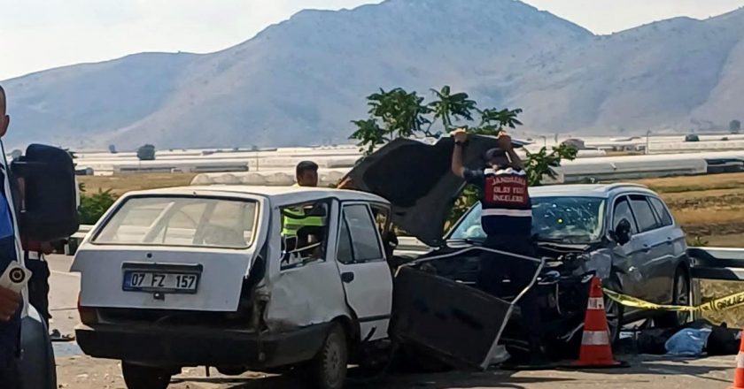 Burdur’da zincirleme kaza: 1 ölü, 3 yaralı