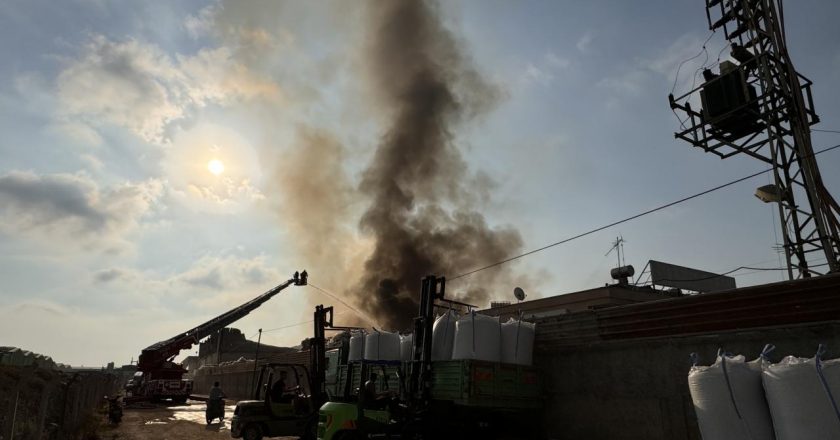 Adana’da geri dönüşüm fabrikasında yangın