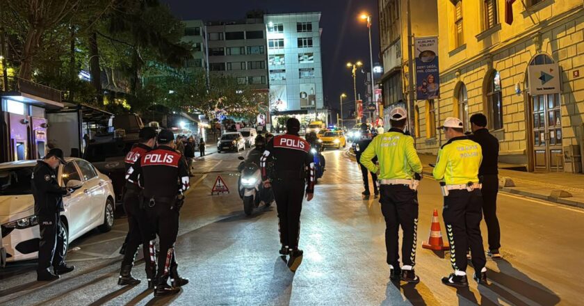 İstanbul’da 545 kişi çeşitli suçlar aradı