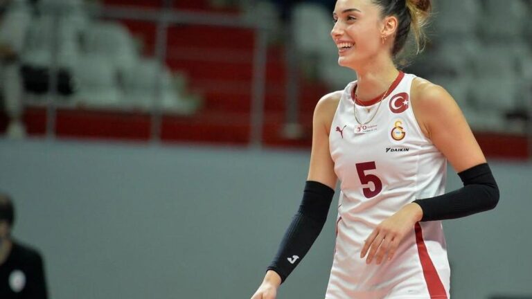 Eylül Akarçeşme kimdir? Nerede ve kaç tane? Ulusal voleybol oyuncusu Eylül ayı mı? Eylül hayatı ve kariyeri