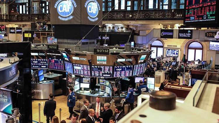 New York Borsası bir düşüşle açıldı