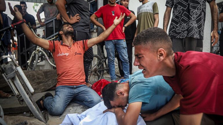 12 Filistinliler, İsrail soykırımının Gazze Şeridi’ndeki saldırılarında hayatını kaybetti