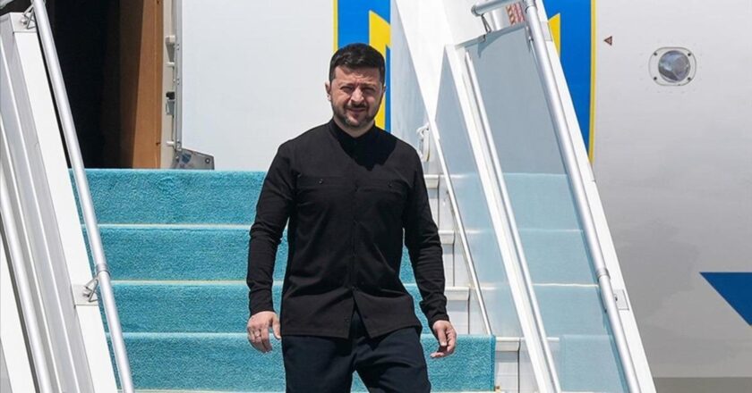 Zelenskiy barış görüşmeleri için İstanbul’a geliyor