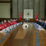 Cumhurbaşkanı Erdoğan, başarılı sporcularla bir araya geldi